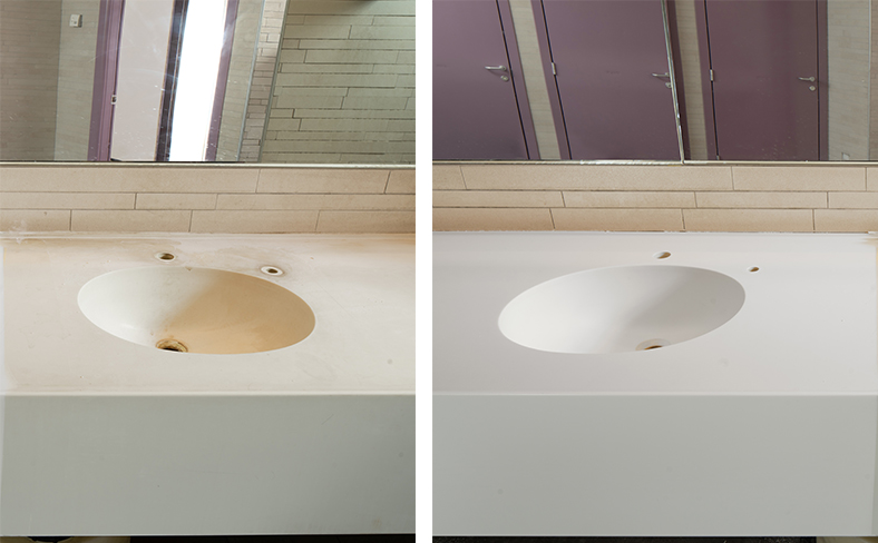 Centre commercial Il Grifone (Bassano del Grappa). Les plans des sanitaires en Corian<sup>®</sup> Glacier White, équipés de cinq vasques sans joints apparents, ont été restaurés à leur état d'origine. En haut à gauche : avant la restauration ; en haut à droite : après la restauration. Photos : Linea Pannelli.